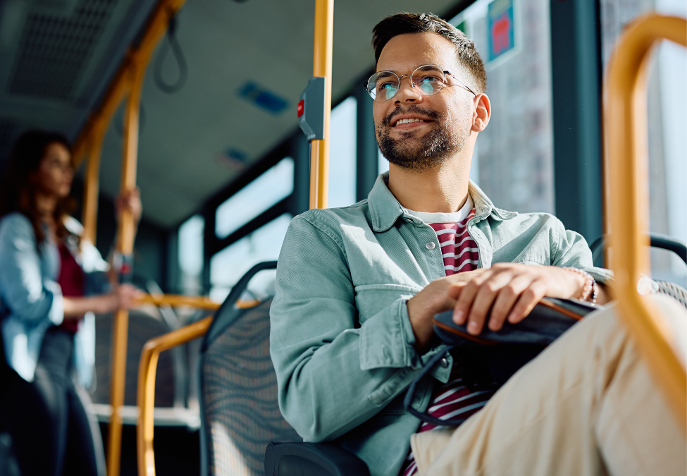 Buss – Infotainment – Happy Rider Katrina Pruitt-Andrews