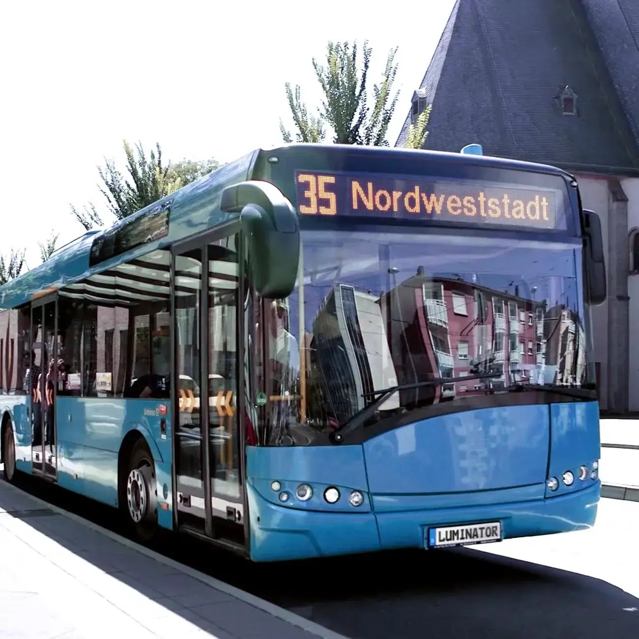 buss_målsskyltar-6241d89b
